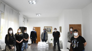Berisso: ATE bonaerense entregó sanitizante con base de alcohol al municipio