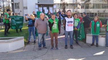 Ramallo: Multitudinaria marcha en reclamo de un aumento de urgencia