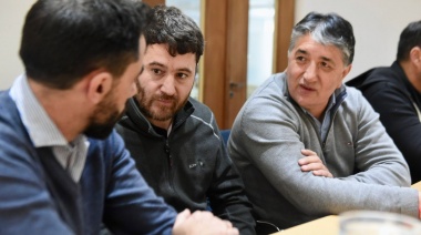 Reunión paritaria entre gremios estatales y el gobierno de la provincia